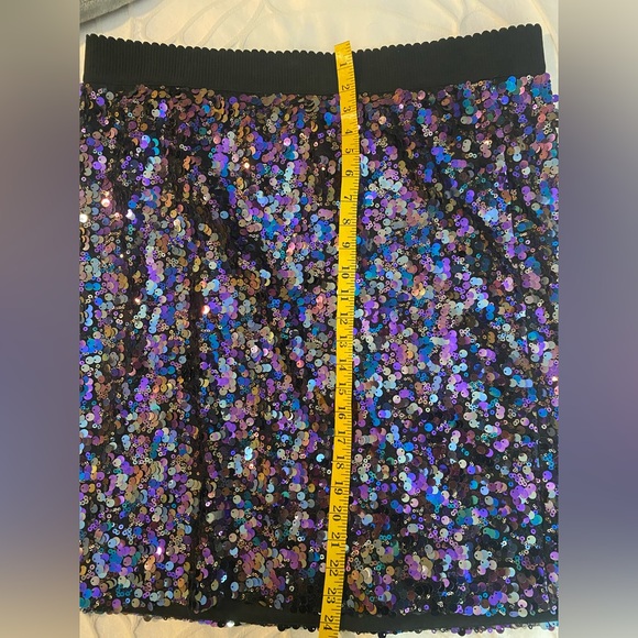 Melanie Lyne sequin skirt size 18 - Picture 4 of 5
